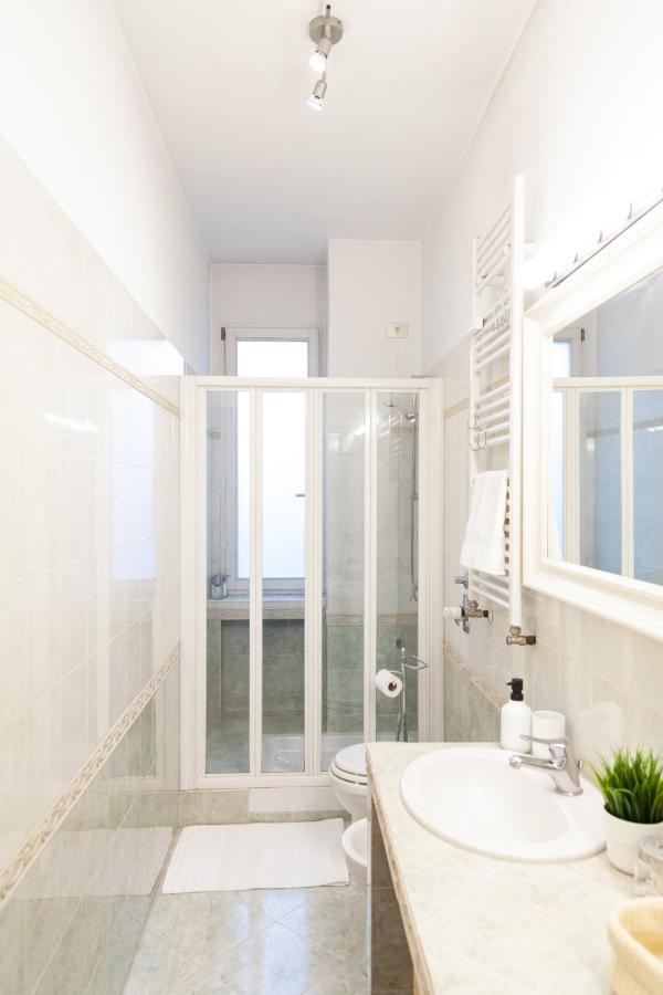 Sebino Guest House ミラノ エクステリア 写真